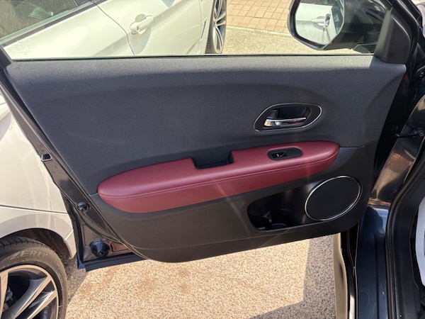 Used Honda HR-V for sale - 74901484: Photo 17