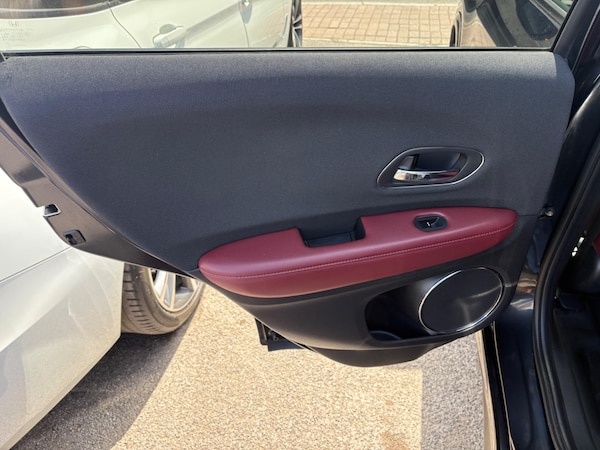 Used Honda HR-V for sale - 74901484: Photo 18