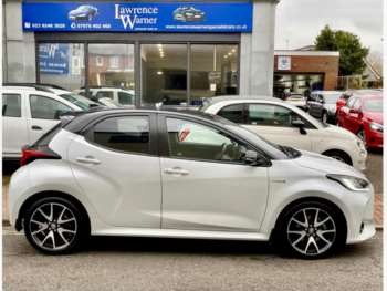 2020 (70) - 1.5 VVT-h Dynamic E-CVT Euro 6 (s/s) 5dr