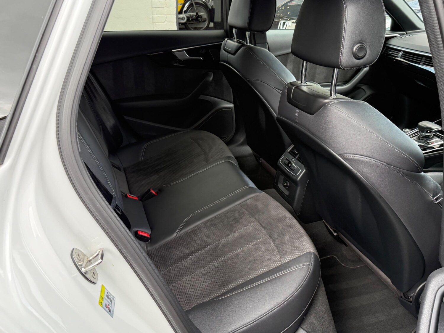 Used Audi A4 2021 for sale - 76573578: Photo 15