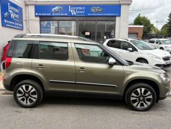 2017 (17) - 2.0 TDI Laurin & Klement Outdoor DSG 4WD Euro 6 (s/s) 5dr
