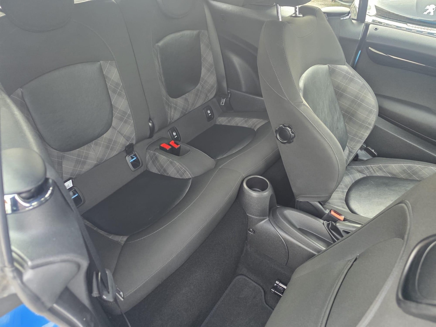 Used MINI Convertible 2016 for sale - 76573197: Photo 15