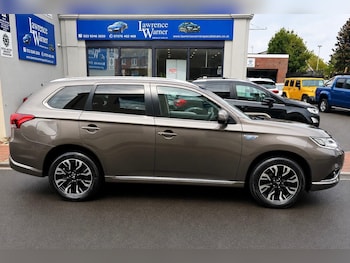 Used Mitsubishi Outlander 2017 for sale - 79565549: Photo