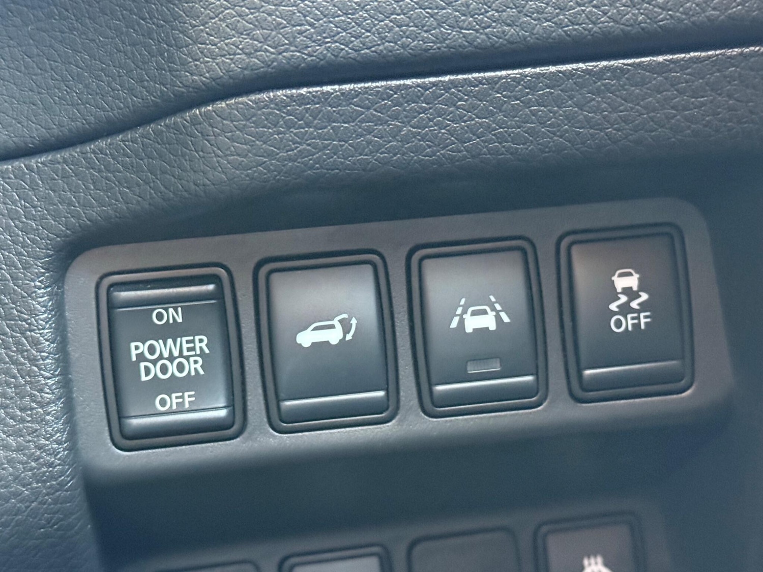 Used Nissan X-Trail 2019 for sale - 76572741: Photo 26