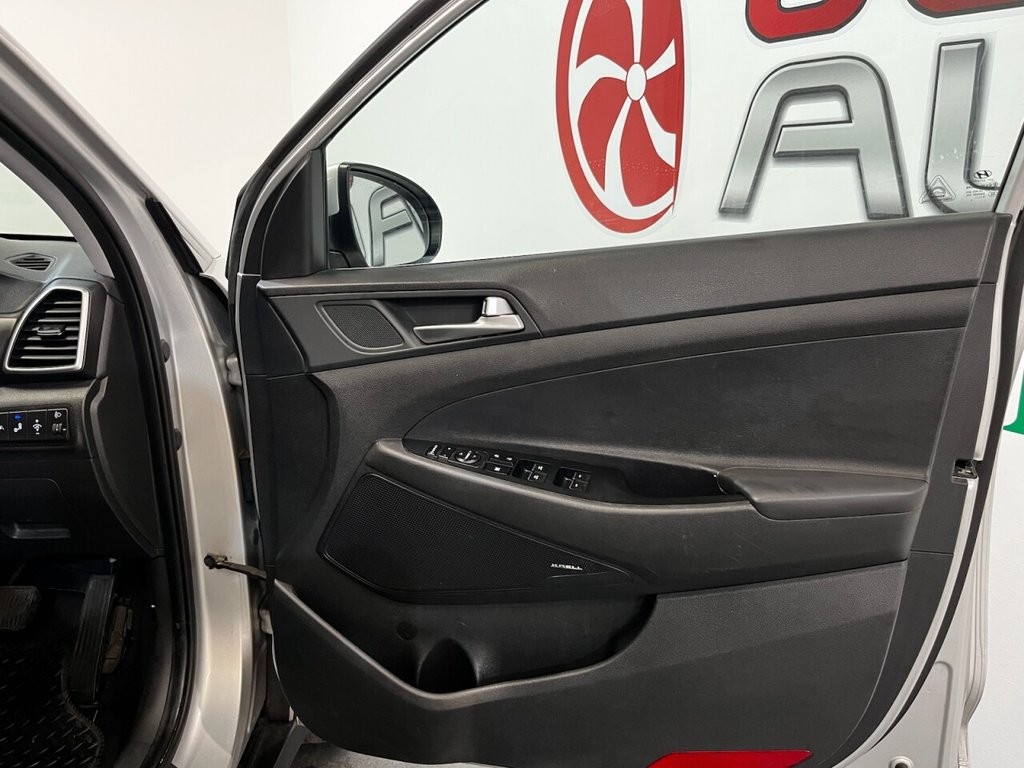 Used Hyundai TUCSON 2018 for sale - 76255951: Photo 4