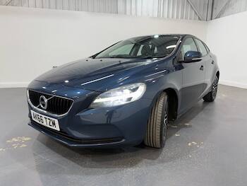 Used Volvo V40 2016 for sale - 79722899: Photo