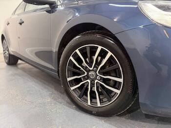 Used Volvo V40 2016 for sale - 79722899: Photo