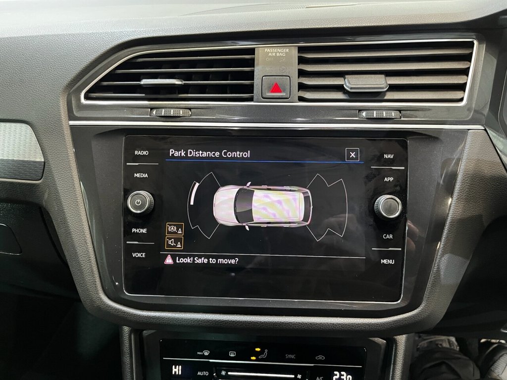 Used Volkswagen Tiguan 2022 for sale - 76962759: Photo 45