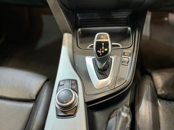 Used BMW 3 Series 2018 for sale - 76322964: Photo 19