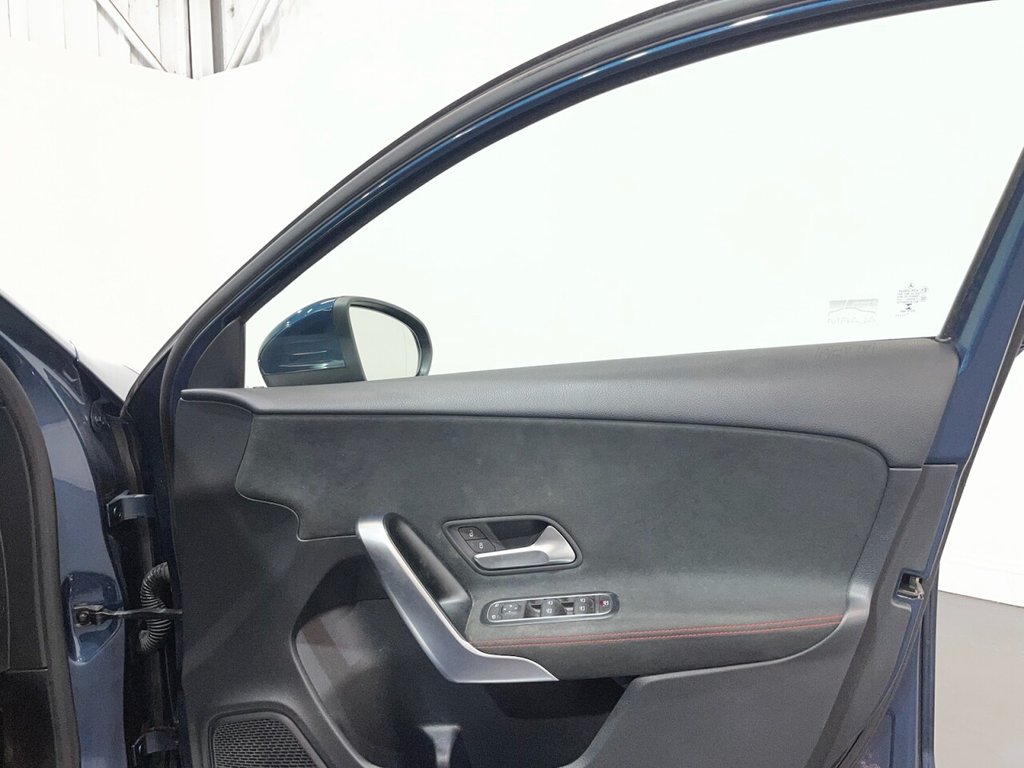 Used Mercedes-Benz A-Class 2019 for sale - 77654799: Photo 20