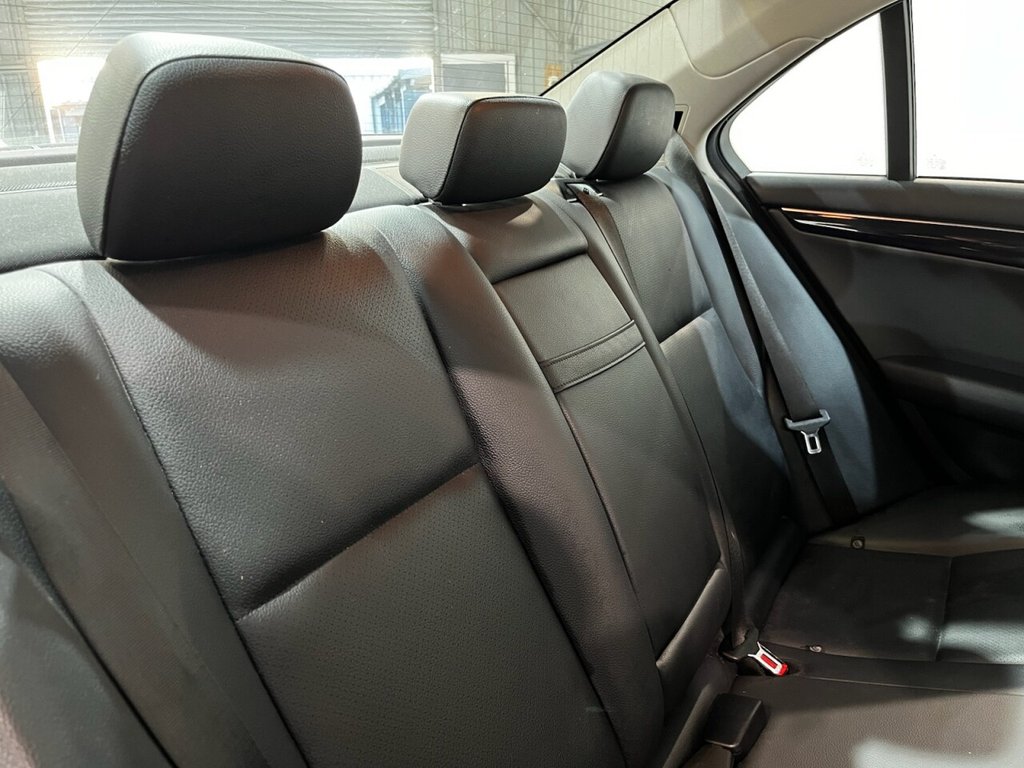Used Mercedes-Benz C Class 2013 for sale - 76632130: Photo 16
