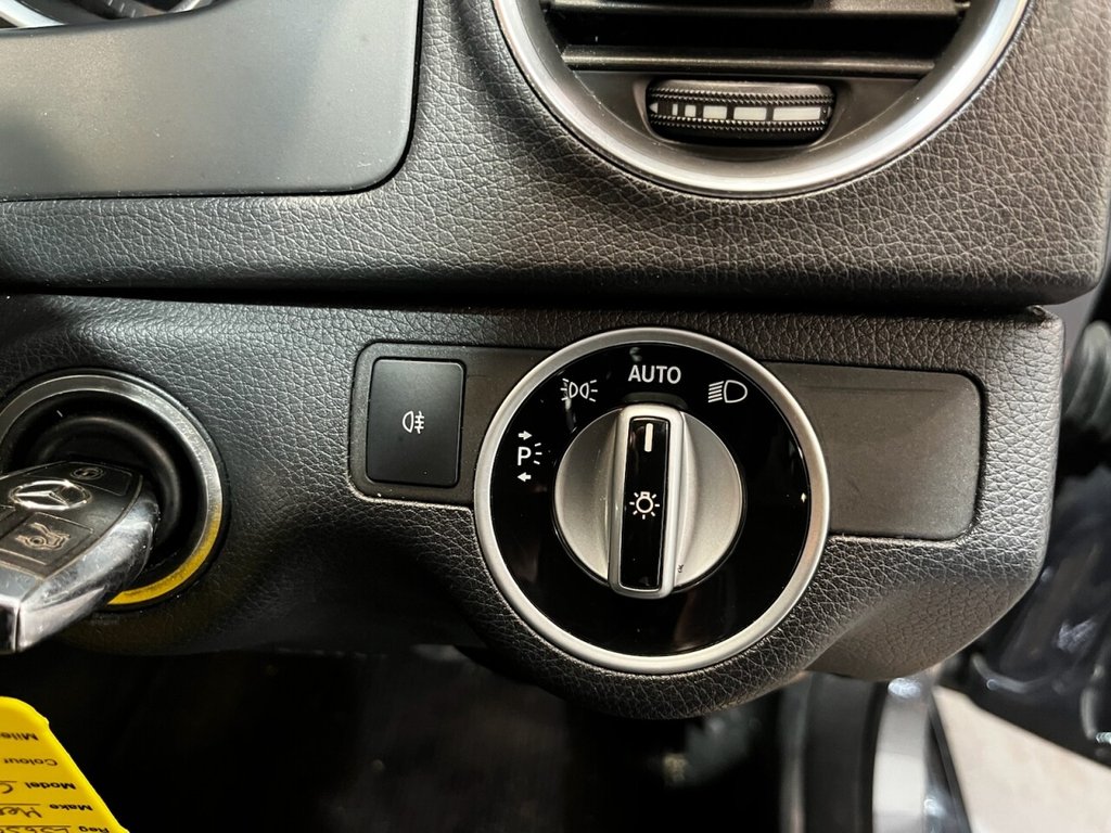 Used Mercedes-Benz C Class 2013 for sale - 76632130: Photo 25