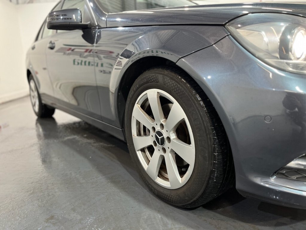 Used Mercedes-Benz C Class 2013 for sale - 76632130: Photo 9