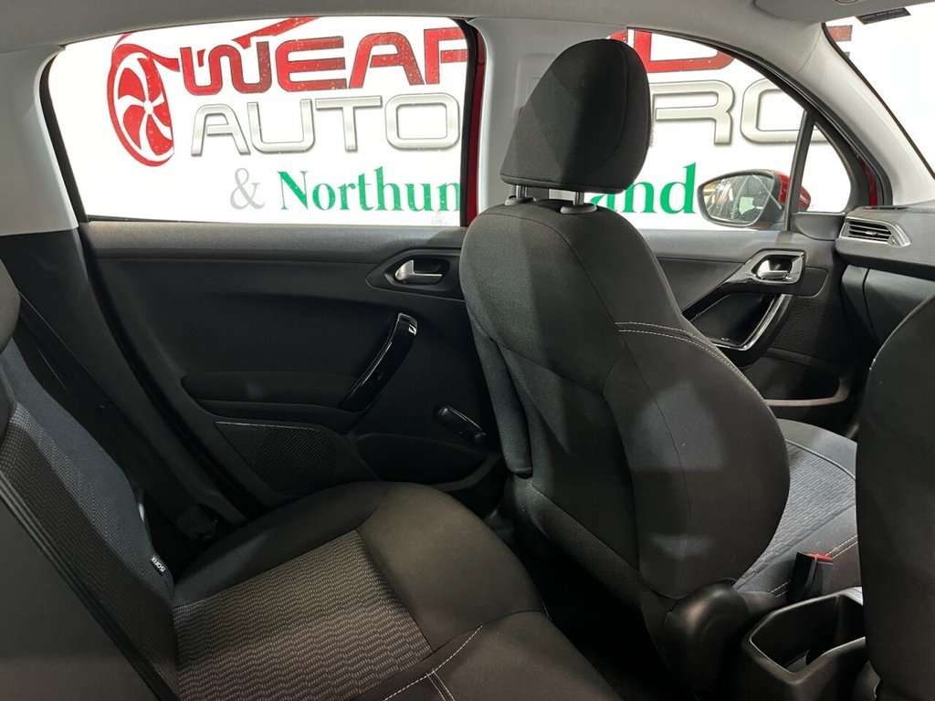 Used Peugeot 208 2016 for sale - 76210595: Photo 14
