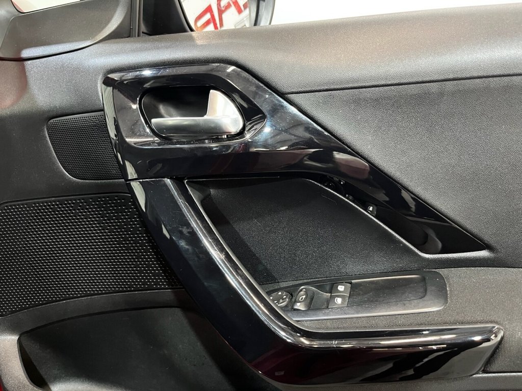 Used Peugeot 208 2016 for sale - 76210595: Photo 17