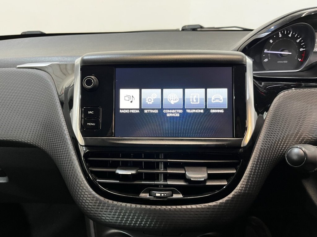 Used Peugeot 208 2016 for sale - 76210595: Photo 26