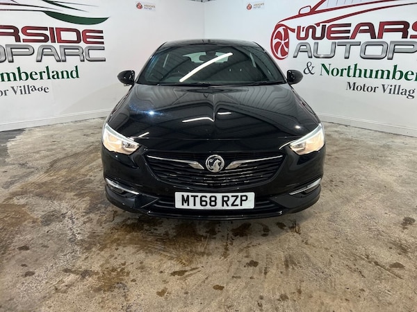Used Vauxhall Insignia 2018 for sale - 72323773: Photo 2