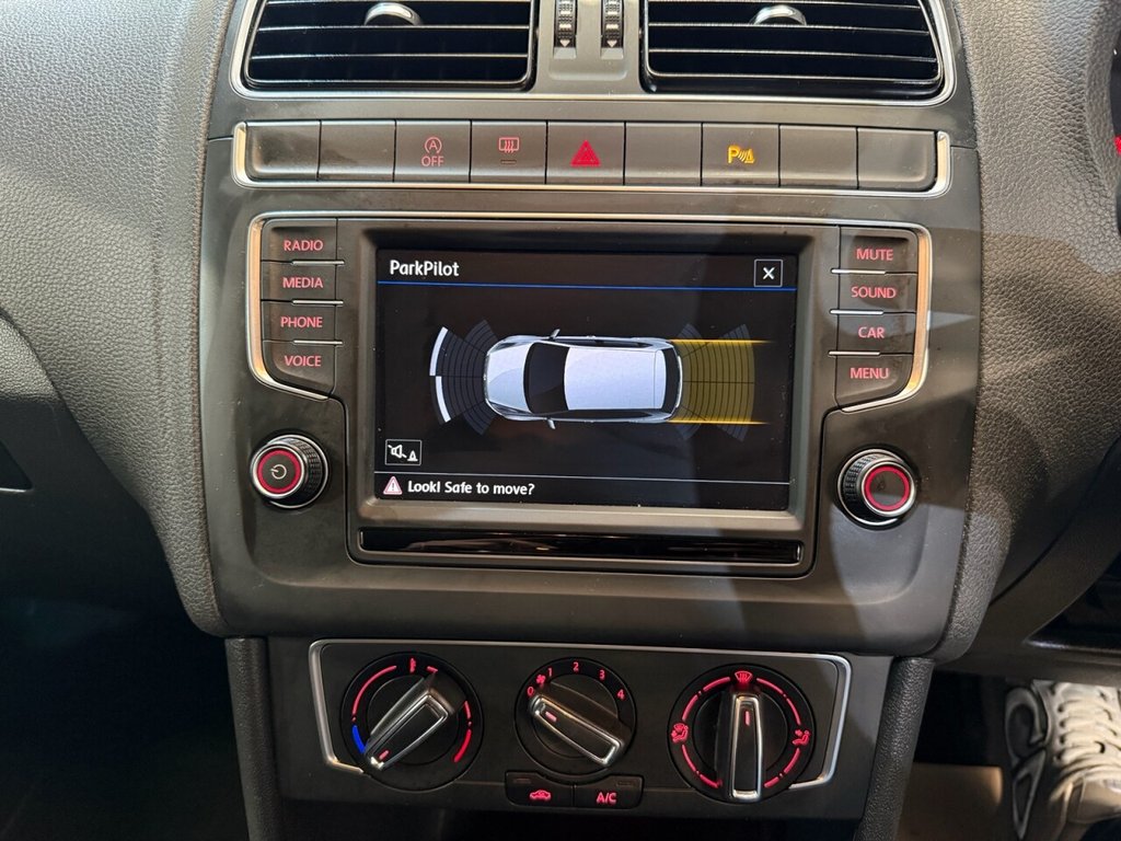 Used Volkswagen Polo 2018 for sale - 76883111: Photo 15