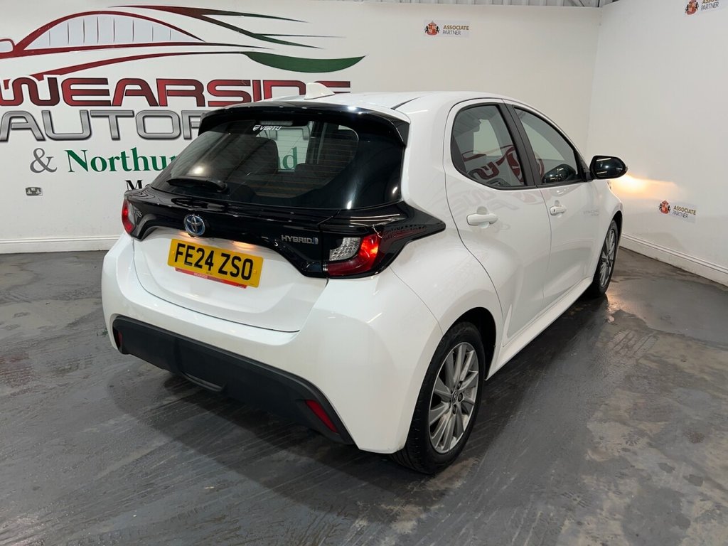 Used Toyota Yaris 2024 for sale - 77026818: Photo 23