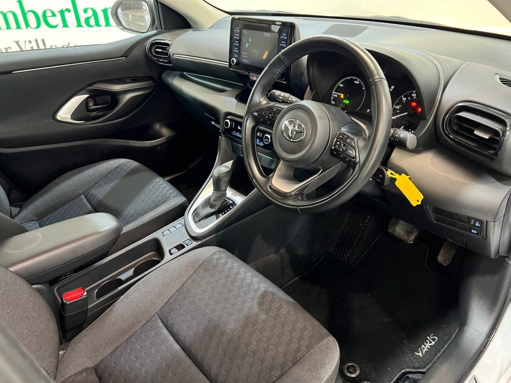 Used Toyota Yaris 2024 for sale - 77026818: Photo 6