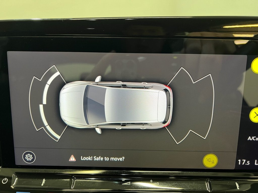 Used Volkswagen Golf 2020 for sale - 76973315: Photo 26