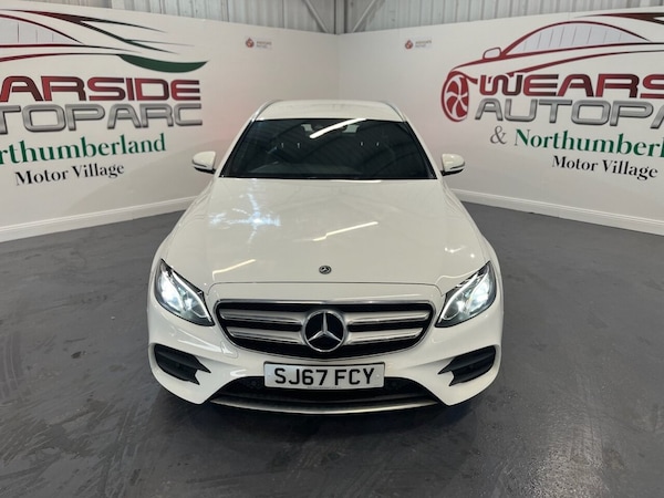 Used Mercedes-Benz E Class 2017 for sale - 75642552: Photo 2