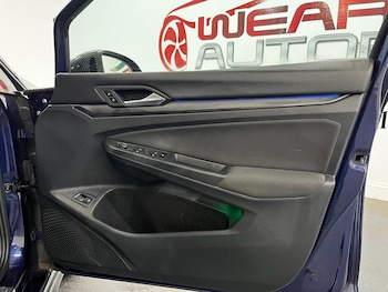 Used Volkswagen Golf 2021 for sale - 76172897: Photo