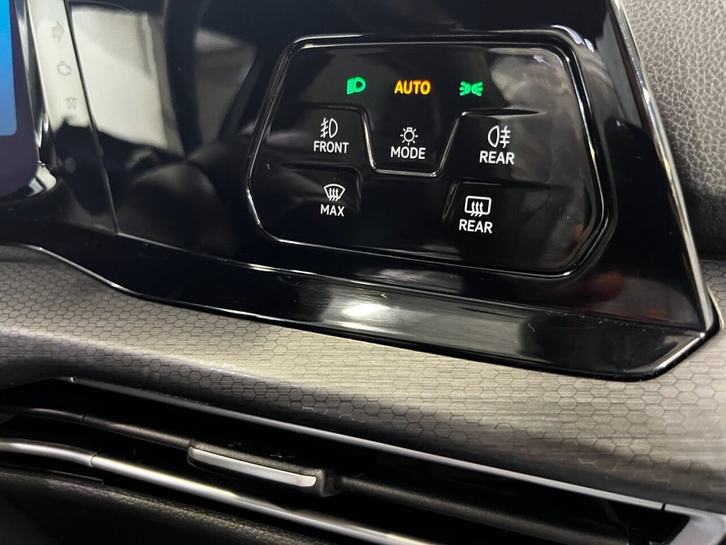 Used Volkswagen Golf 2021 for sale - 76172897: Photo 5