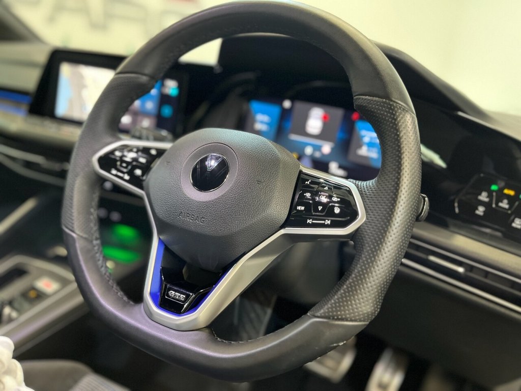 Used Volkswagen Golf 2021 for sale - 76172897: Photo 8