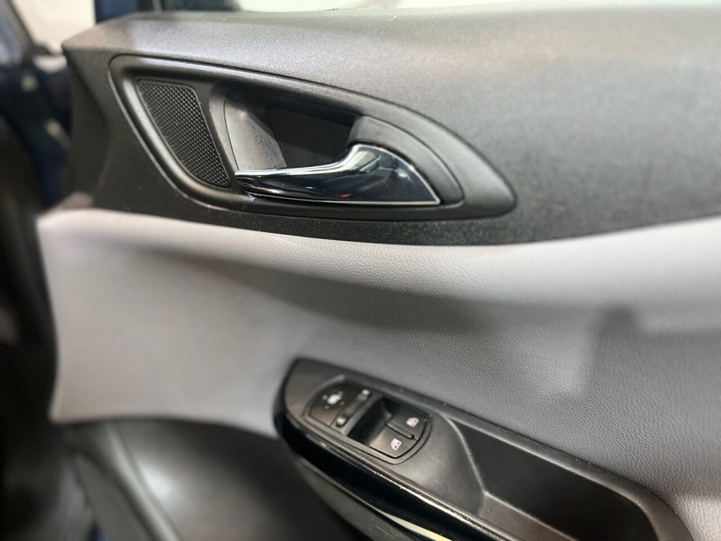 Used Vauxhall Corsa 2016 for sale - 77680543: Photo 18