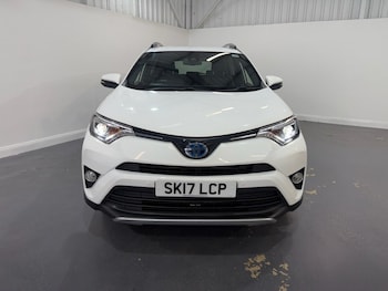 Used Toyota RAV4 2017 for sale - 79210002: Photo