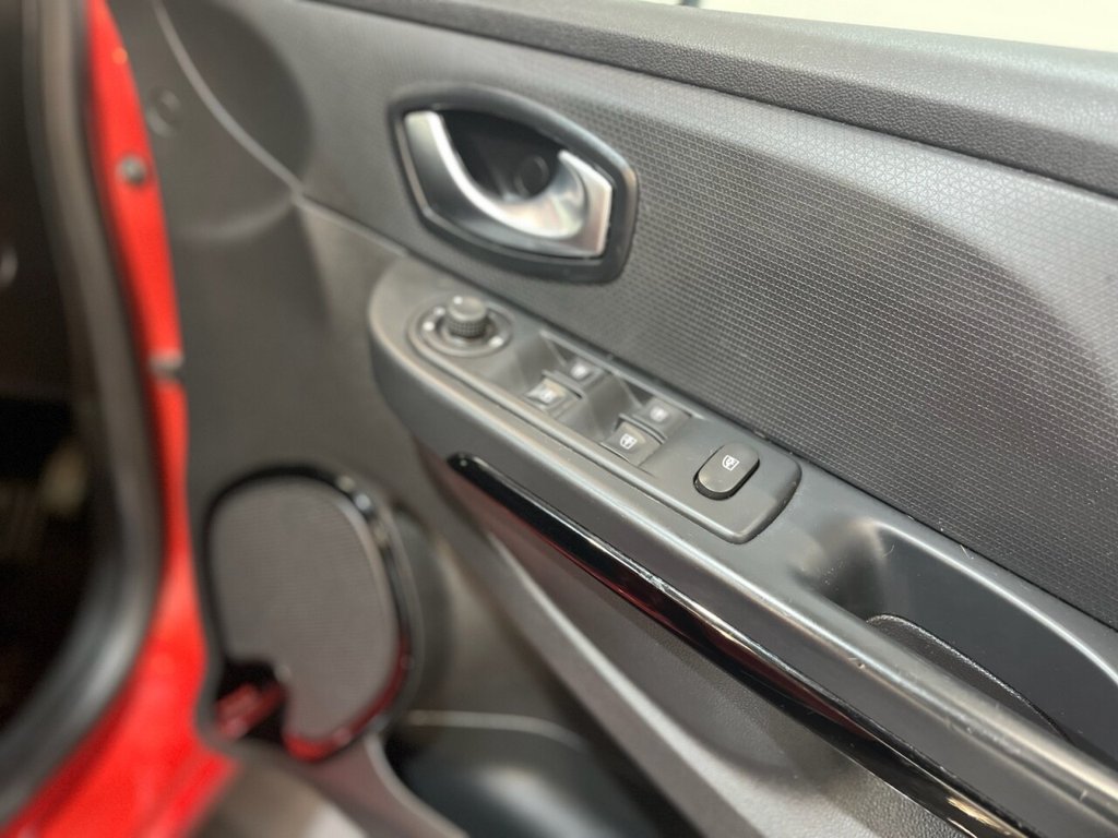 Used Renault Clio 2016 for sale - 78181110: Photo 14