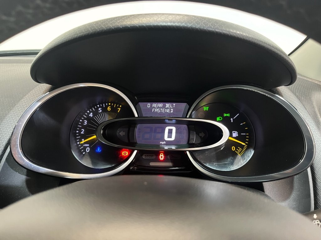 Used Renault Clio 2016 for sale - 78181110: Photo 16