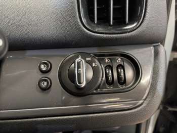 Used MINI Countryman 2018 for sale - 73170750: Photo