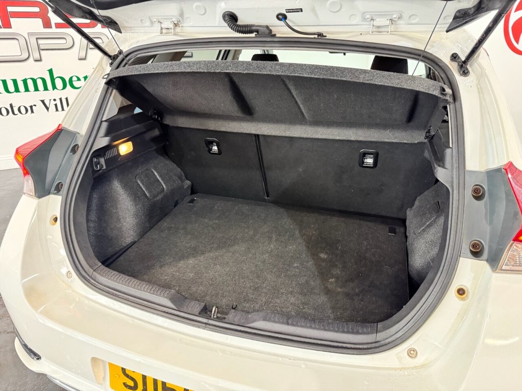 Used Toyota Auris 2015 for sale - 76395615: Photo 19