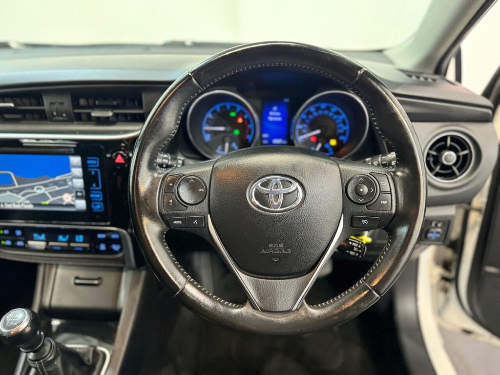 Used Toyota Auris 2015 for sale - 76395615: Photo 8