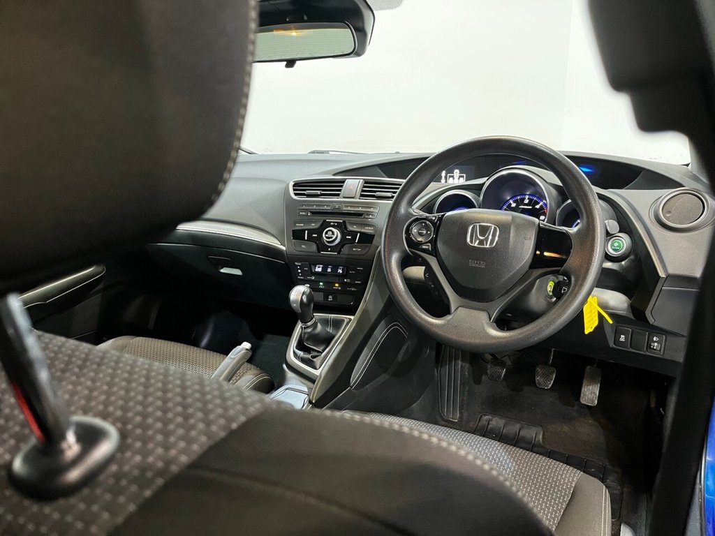 Used Honda Civic 2015 for sale - 77631780: Photo 21