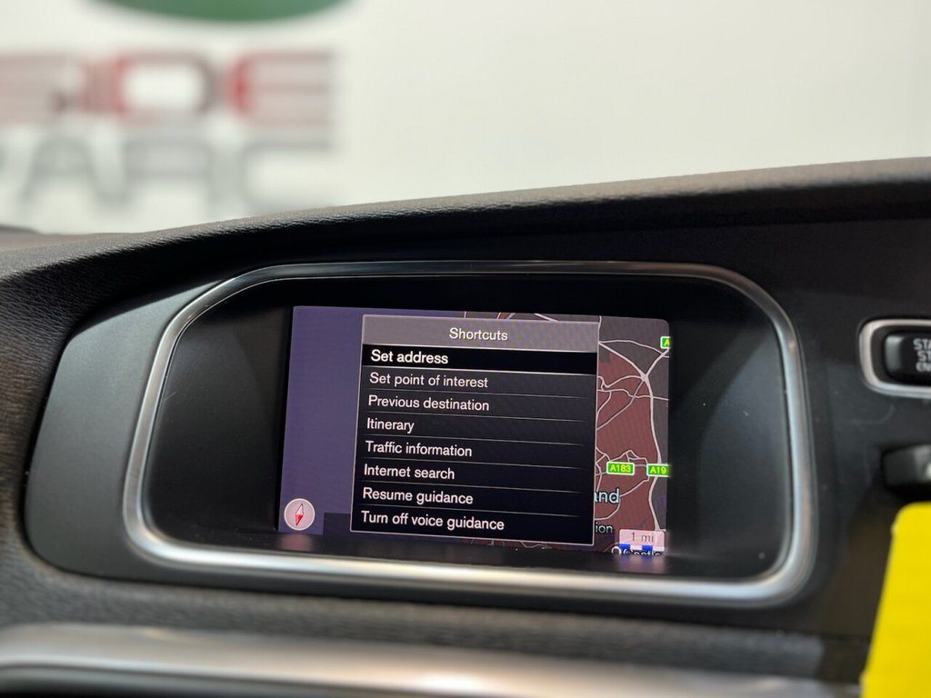 Used Volvo V40 2017 for sale - 77153211: Photo 20