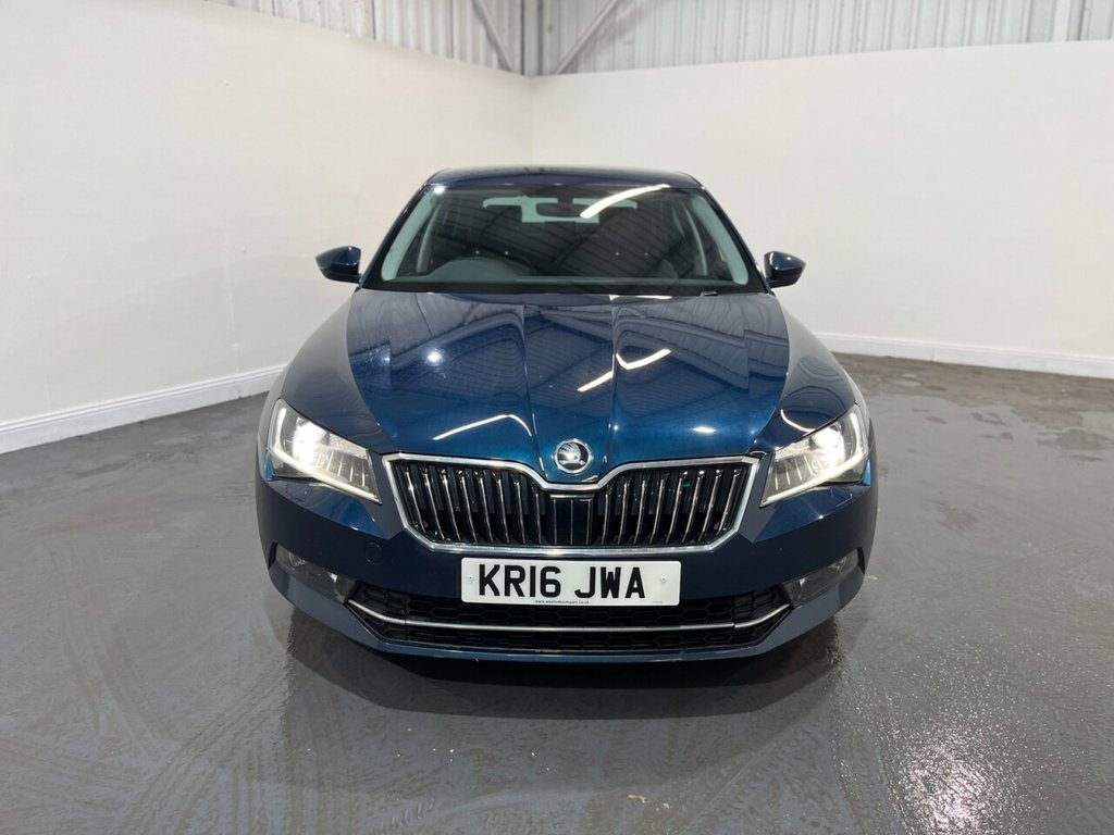Used Skoda Superb 2016 for sale - 77990631: Photo 2