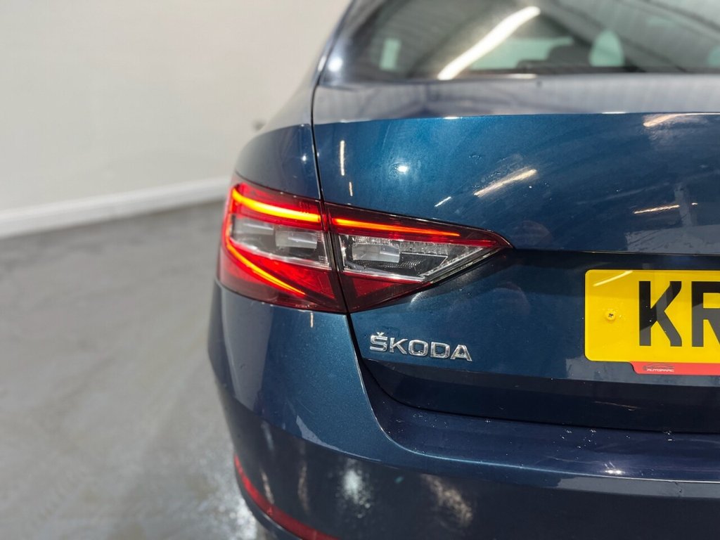 Used Skoda Superb 2016 for sale - 77990631: Photo 35
