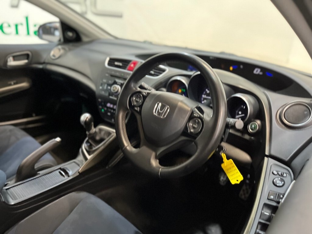 Used Honda Civic 2014 for sale - 77026946: Photo 16