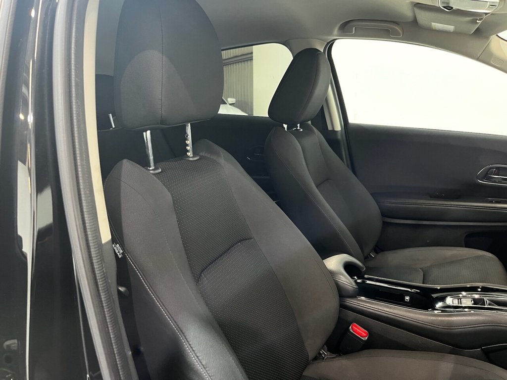 Used Honda HR-V 2018 for sale - 77798189: Photo 12