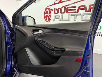 Used Ford Focus 2013 for sale - 75676045: Photo