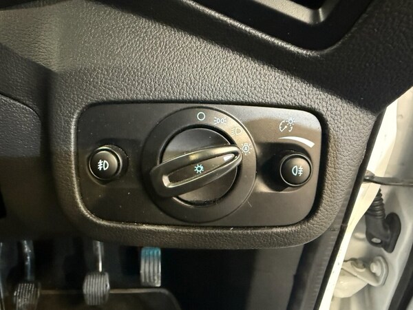 Used Ford Kuga 2016 for sale - 75062419: Photo 5