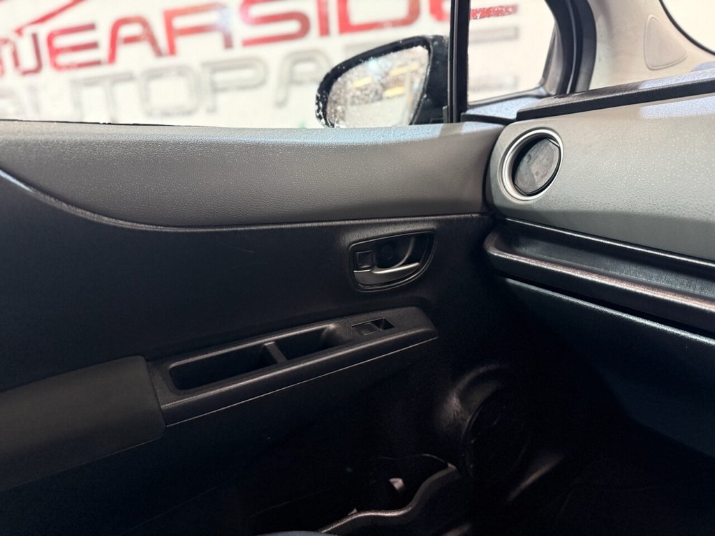 Used Toyota Yaris 2014 for sale - 76210800: Photo 18