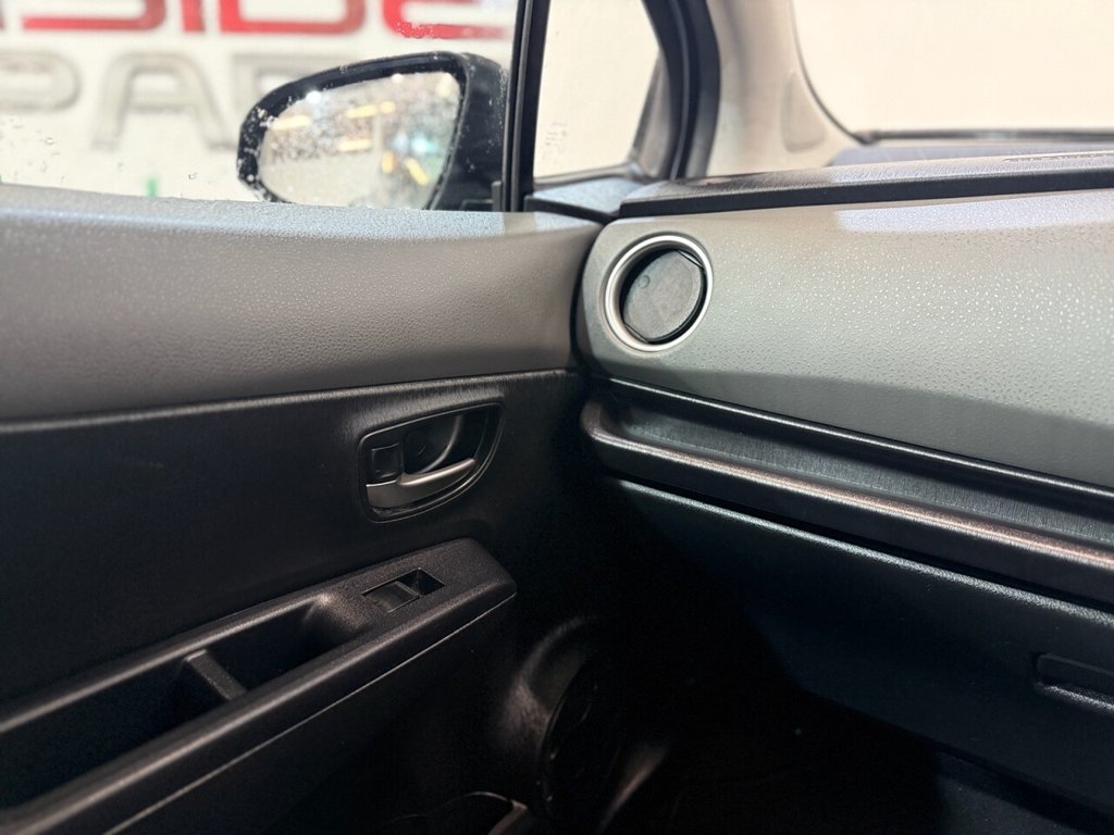 Used Toyota Yaris 2014 for sale - 76210800: Photo 20