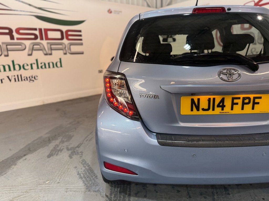 Used Toyota Yaris 2014 for sale - 76210800: Photo 33