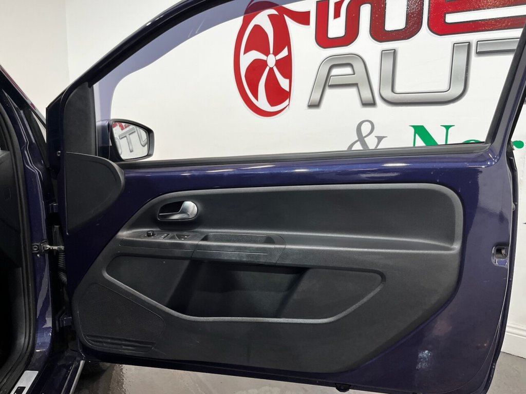 Used Volkswagen up! 2016 for sale - 76235324: Photo 21