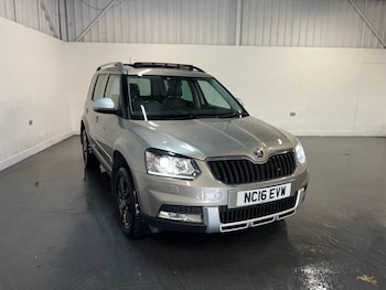 2016 (16) - 1.4 TSI Laurin + Klement 4x4 5dr