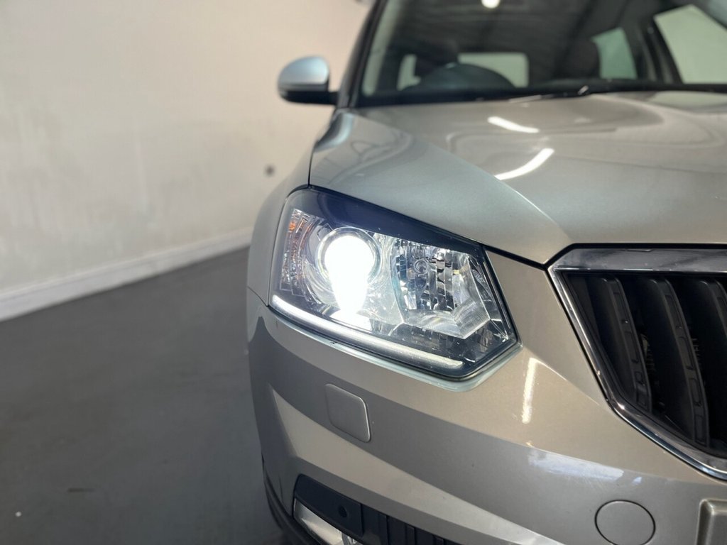 Used Skoda Yeti 2016 for sale - 77904986: Photo 8